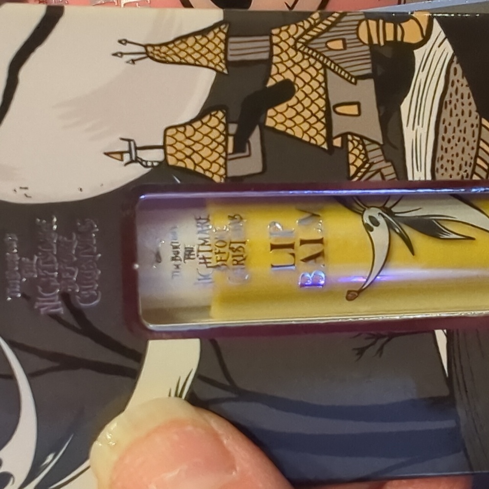 Disney Nightmare Before Christmas 2 Lip Glosses and 1 Lip Balm - Picture 10 of 10
